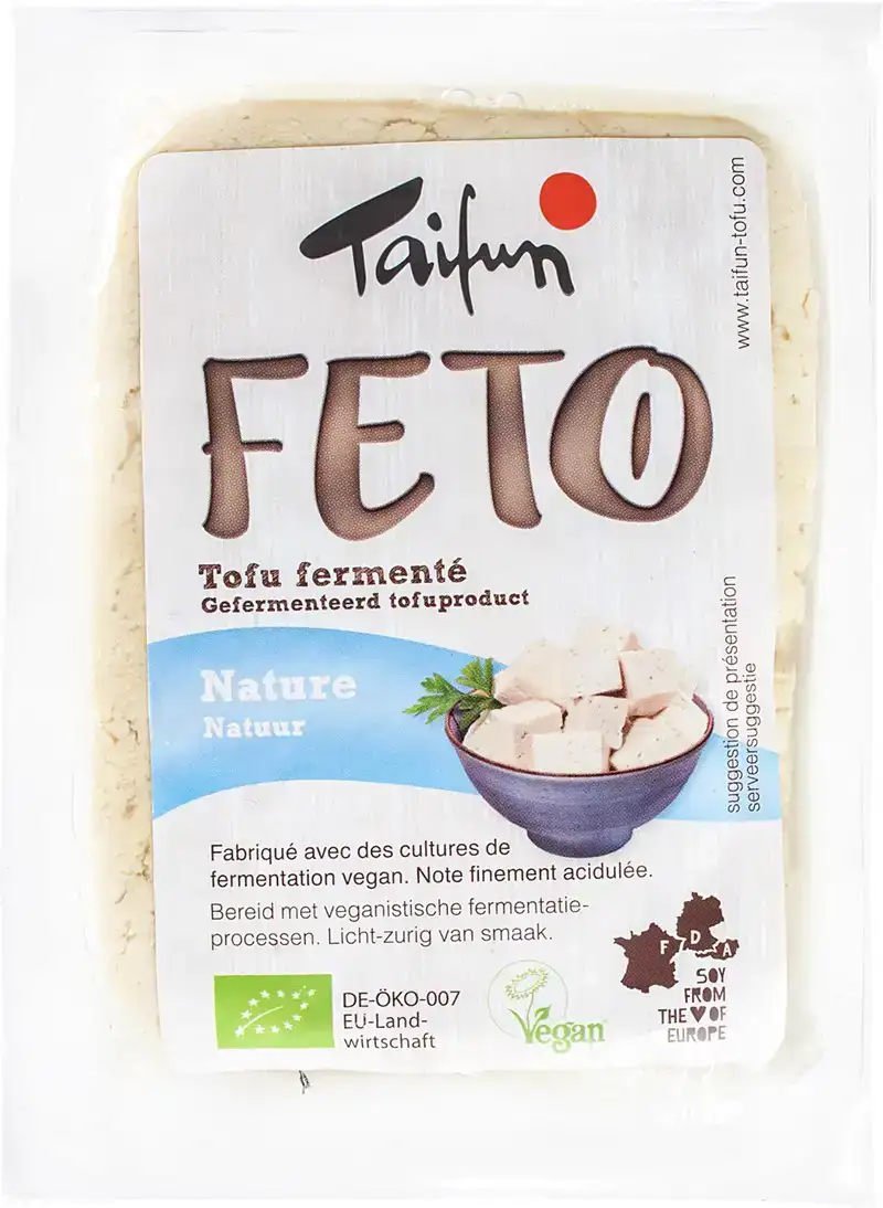 Feto naturel