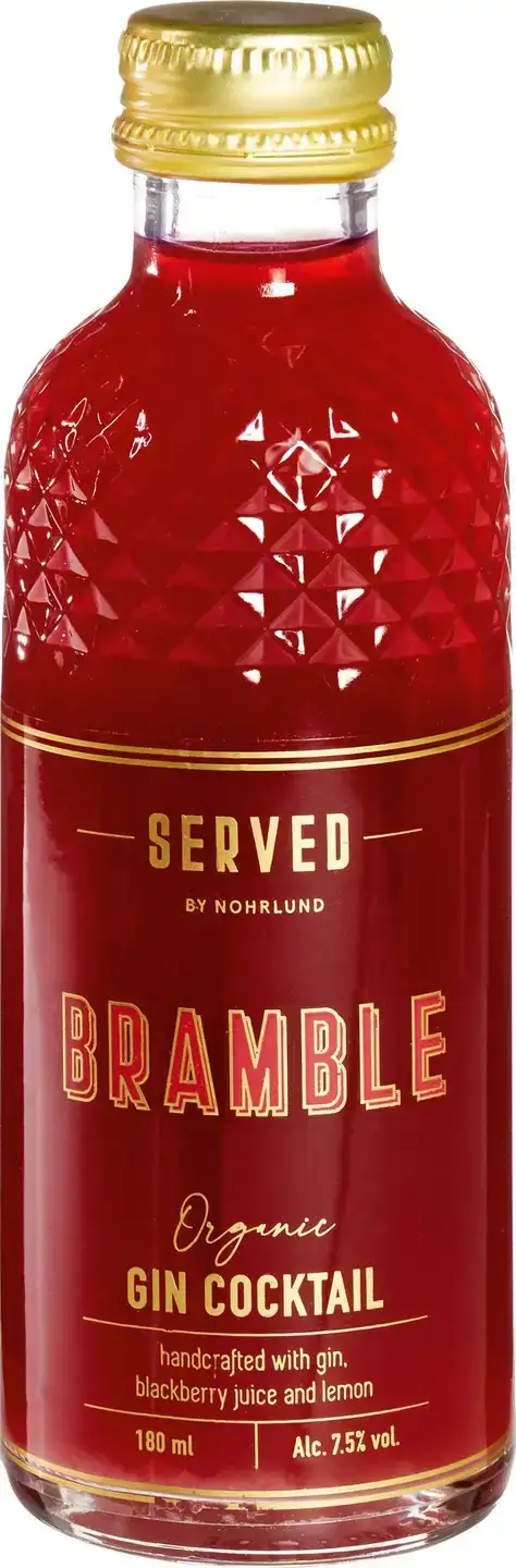 Bramble gin cocktail