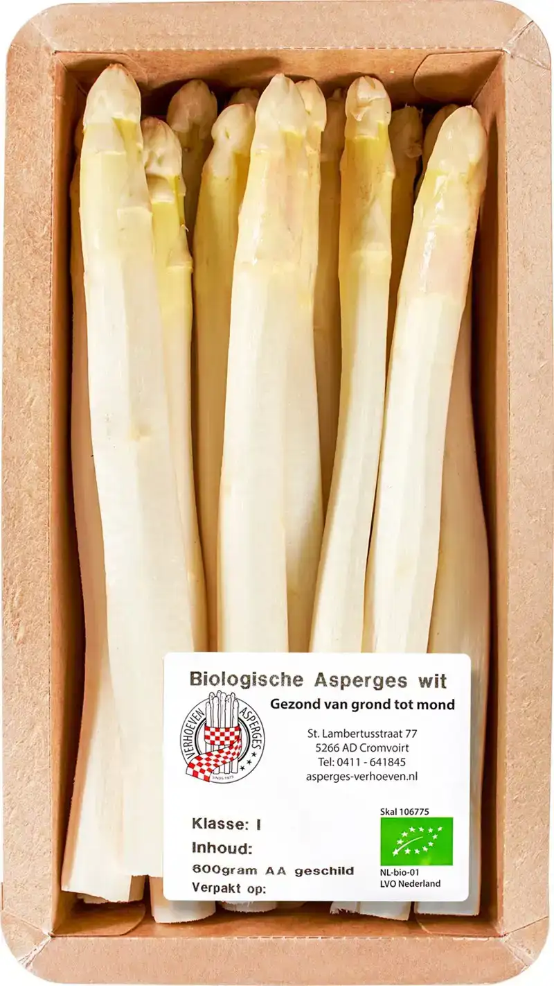 Geschilde witte asperges